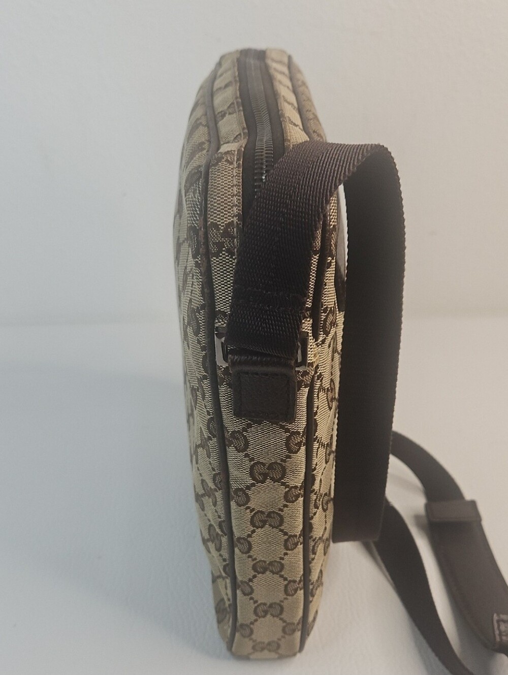 Authentic Gucci GG Supreme Canvas Messenger Crossbody Bag Beige Brown - Picture 4 of 14